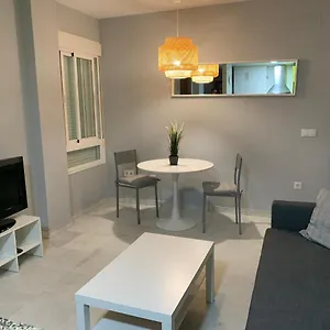 Apartamento A 5 Minutos De La Playa De La Caleta, Cádiz